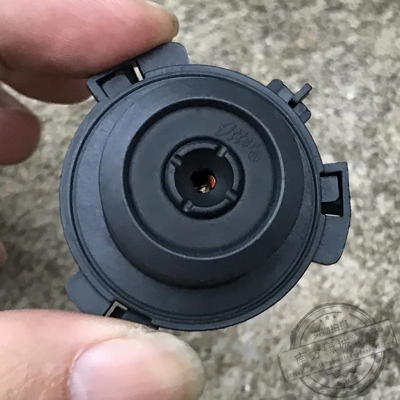 New for Philips / Midea electric kettle accessories otter CS7 lower connector thermostat 13A 250V