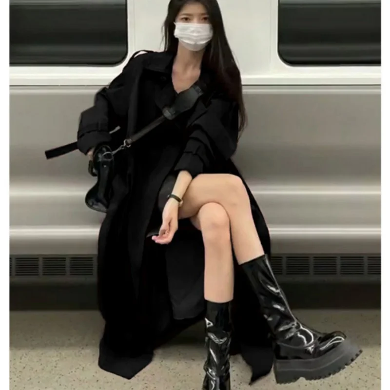 

Женская черная ветровка, пальто 2022, осень-весна, корейский стиль, средней длины, роскошный британский повседневный классический плащ w1224