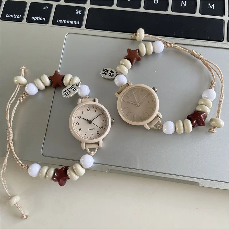 Women's Quartz Watch Niche Minimalist Small Ladies Wristwatch For Female Students Design Perfect For Campus Life Exam Scenarios
