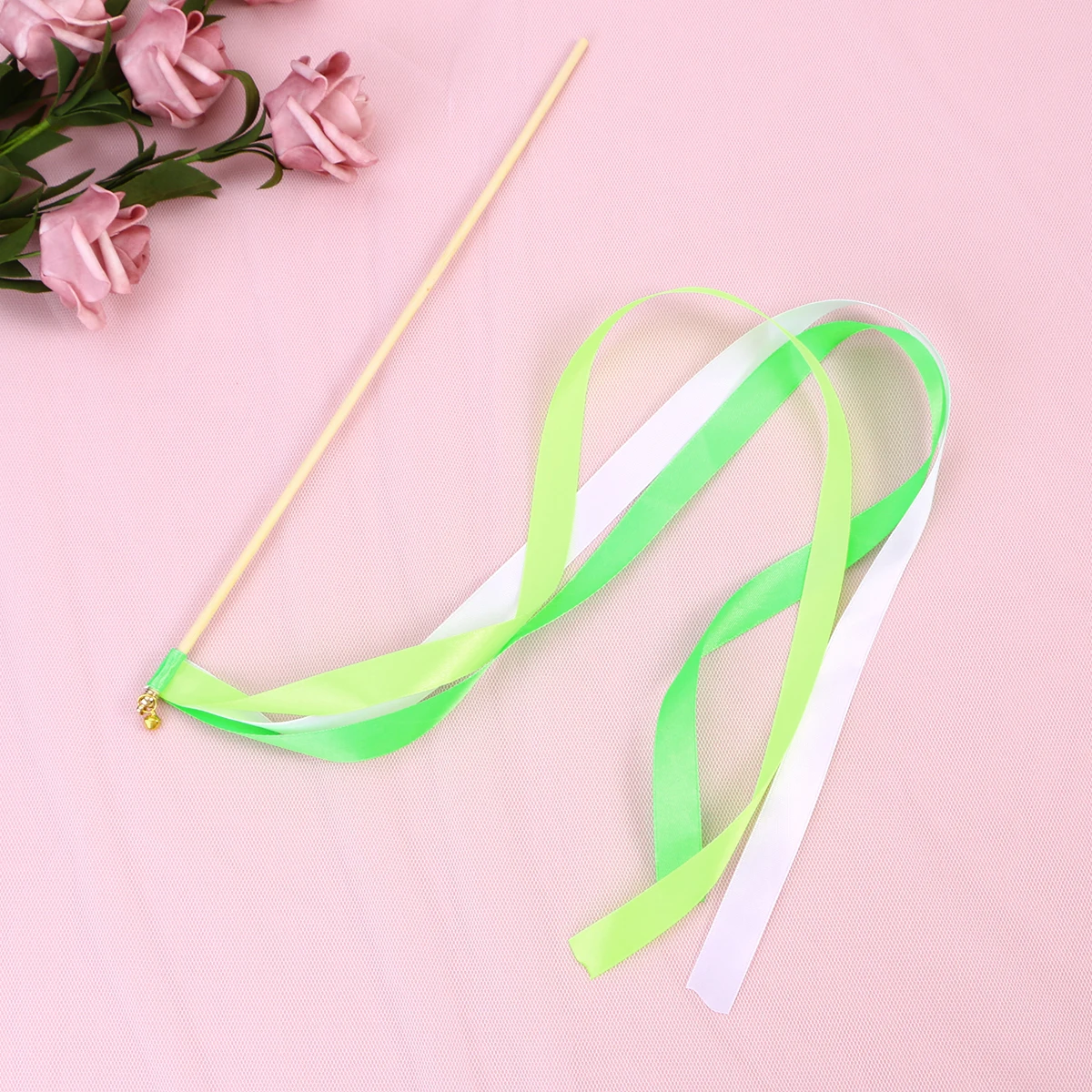 

20Pcs Ribbon Sticks Fairy Sticks Ribbon Streamers Wands with Tiny Bell Wedding Party Wands Party Favors (Green)