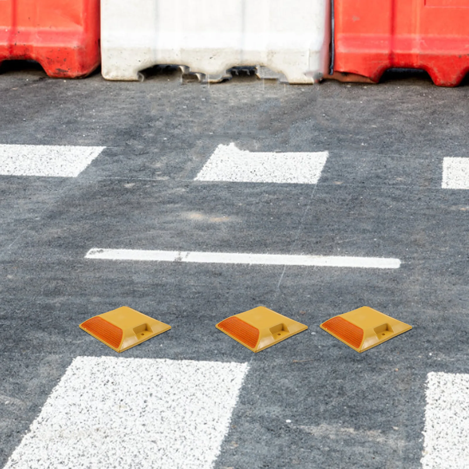 6Pcs Reflective Road Studs Highly Visible Reflective Surface Roadway Markers for Garden Driveway Traffic