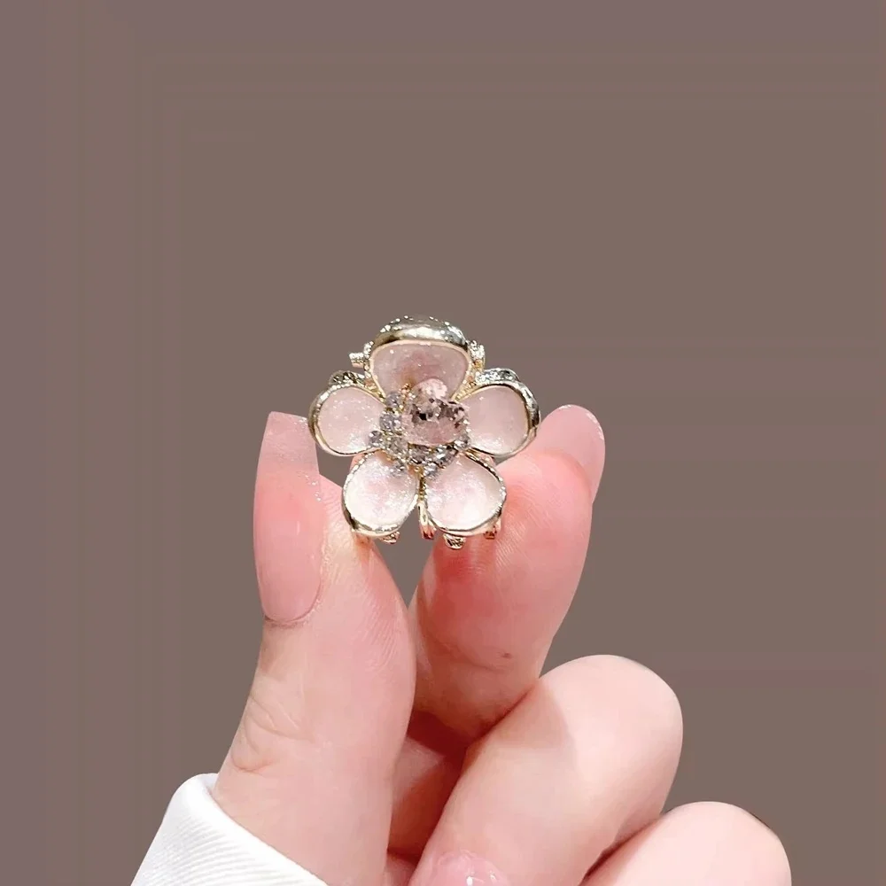 Pink Flower Petal Hair Claw Mini Rhinestone Shark Clip For Women Girls Daily Wedding Party Sweet Fashion Accessory Gift - view 2
