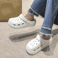 Women Home Slippers Garden Clogs Shoes Men's Sandals Flip Flops Summer Outdoor Couple Beach Slipper Closed Toe Non Slip Sandals - Image 3
