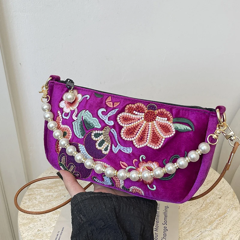 Chinesische Umhängetasche mit Blumenstickerei, Damen-Schultertasche, Handtasche mit Perlenhenkel, Vintage-Geldbörse im ethnischen Hanfu-Stil – Detail 14