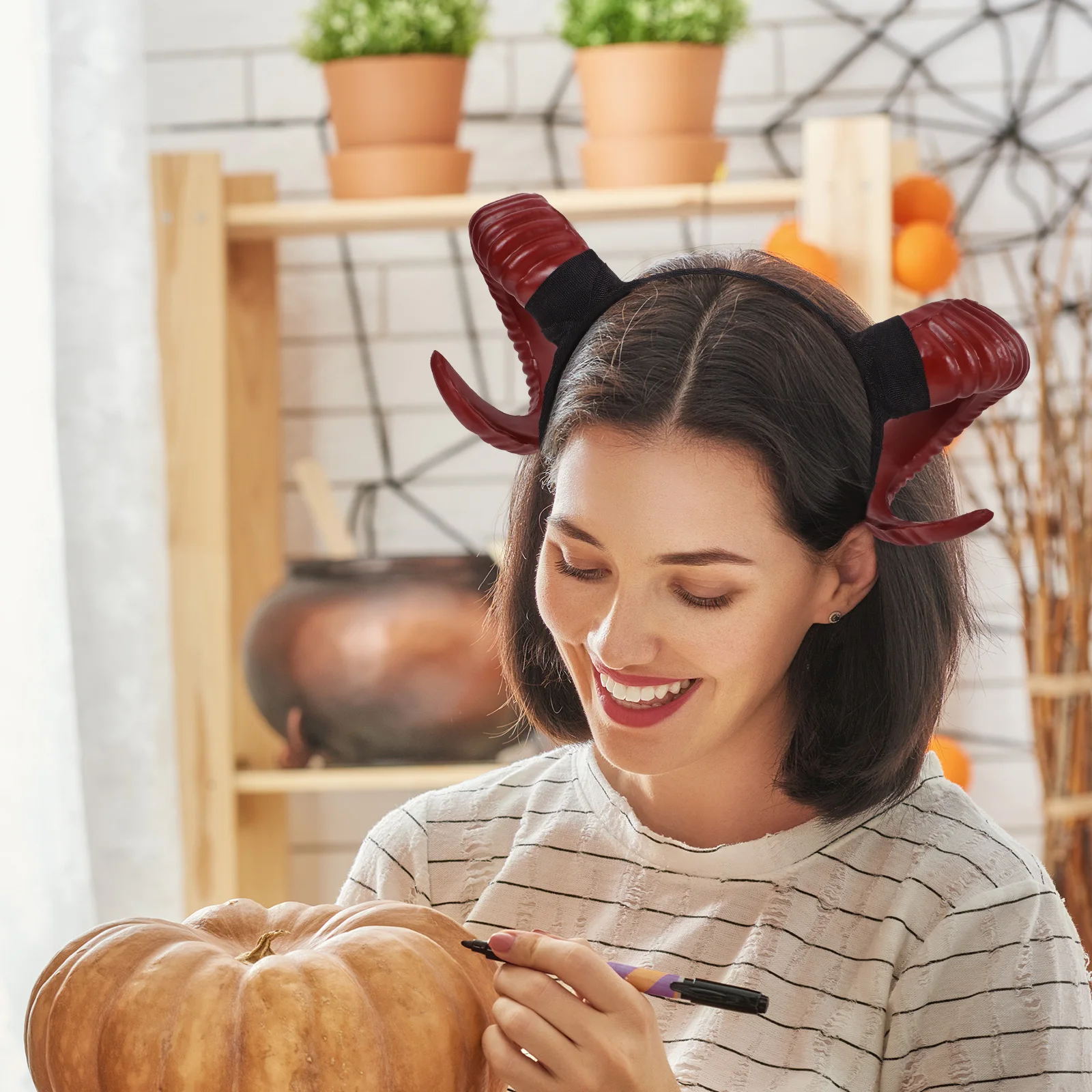 

Horn Headband for Halloween Cosplay Party Decorations Plastic Sheep Horns Hair Accessories Props Festive Costume