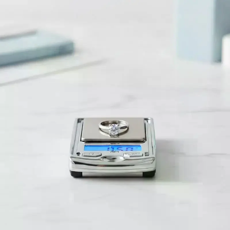 High Precision Digital Pocket Gram Scale 0.01g Accuracy 200g Capacity Portable Car Key Design for Gold Silver Jewelry Weighing