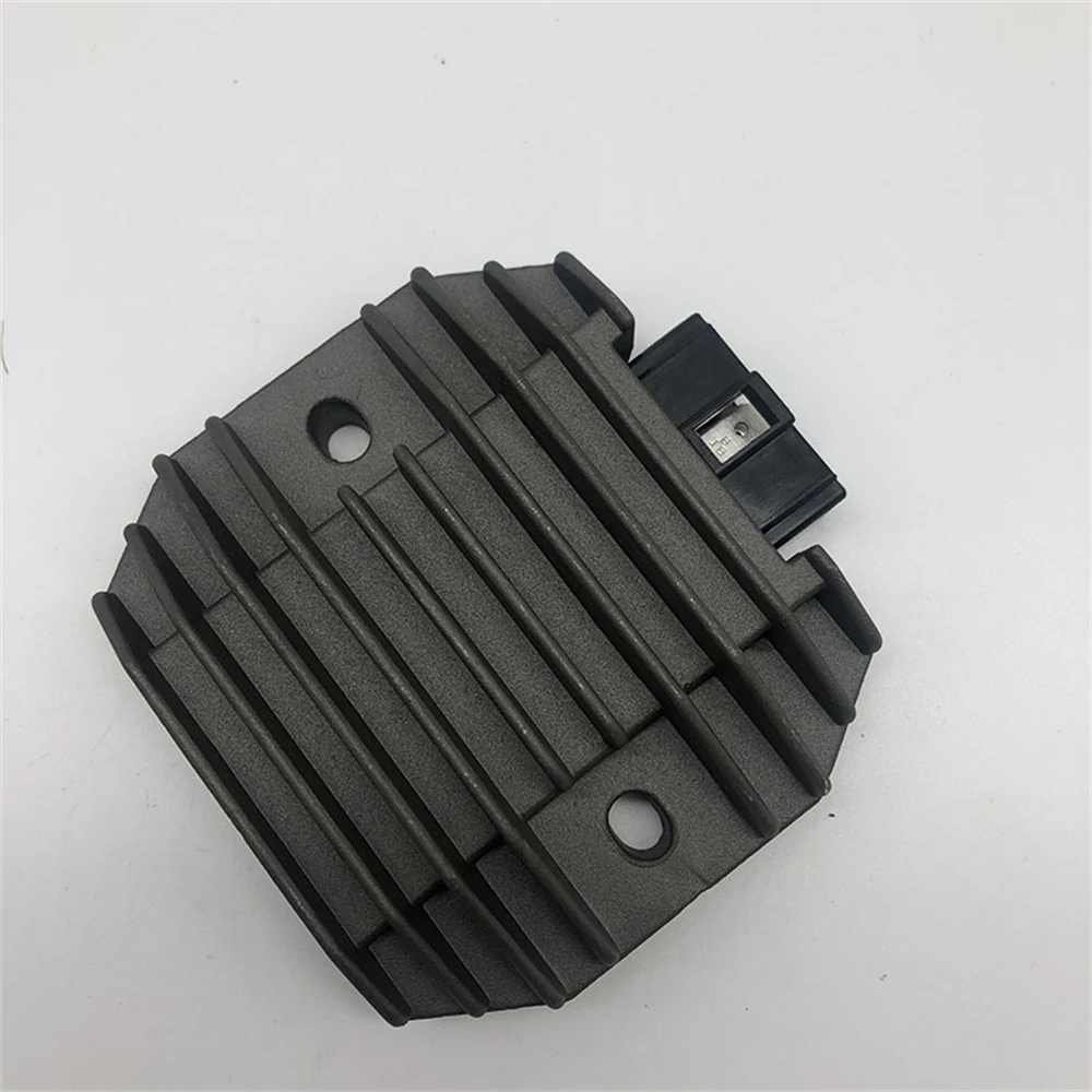 Motor Voltage Regulator Rectifier For Kawasaki ZZR600 ZX600D  ZXR400 H1/H2 KLF300 Bayou GPZ600 R  ZL600 Eliminator  VN1500 750