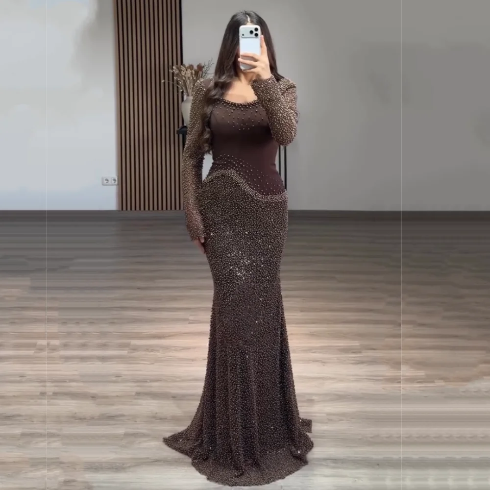 Maßgeschneidertes Luxuriöses O-Ausschnitt Meerjungfrau Funkelndes Abendkleid für Bankette Exquisites Perlenbesetztes Partykleid Hohe Qualität