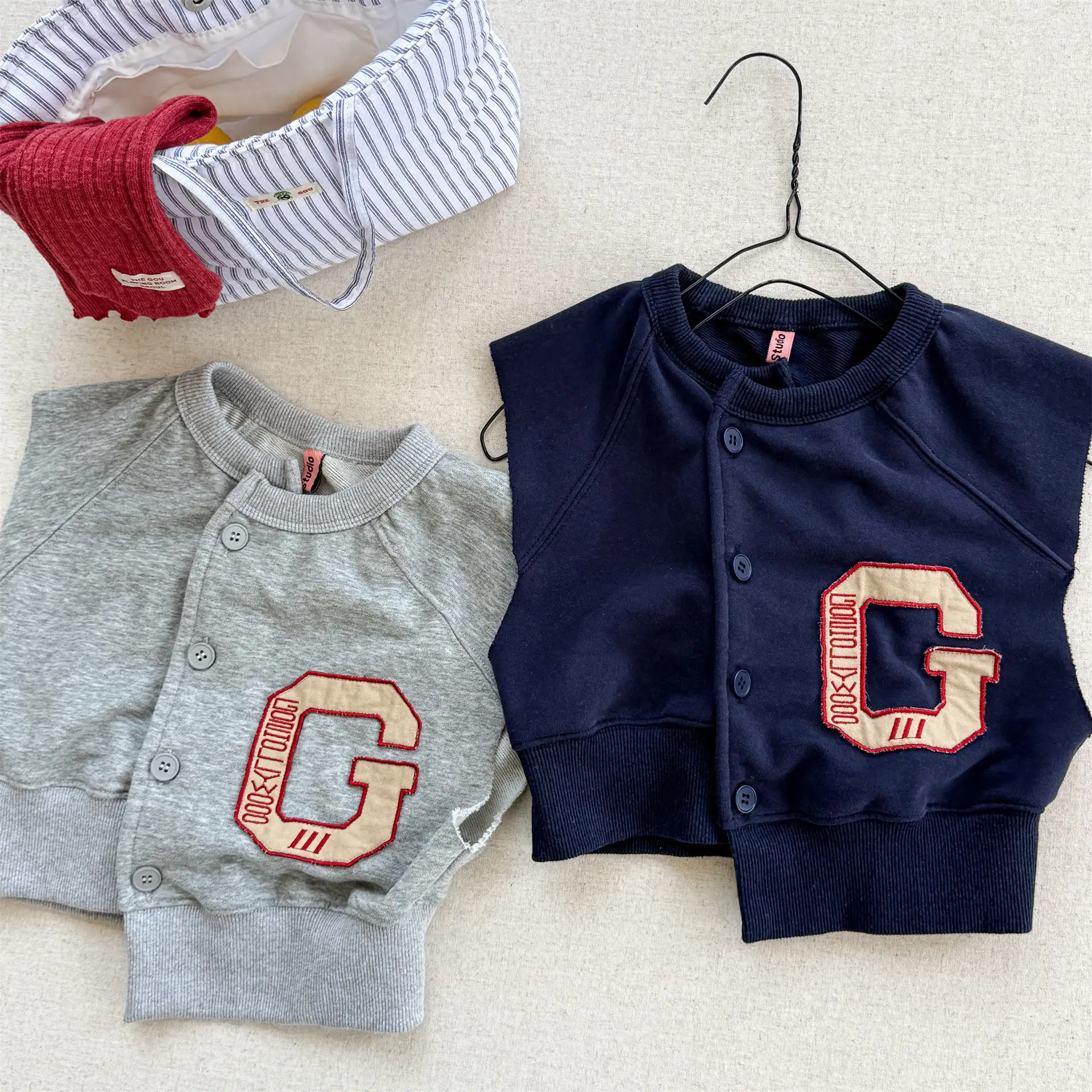 

2025 Autumn New Children Sleeveless Coat Letter Embroidery Boys Girls Sweatshirt Vest Cotton Baby Casual Jacket Kids Clothes