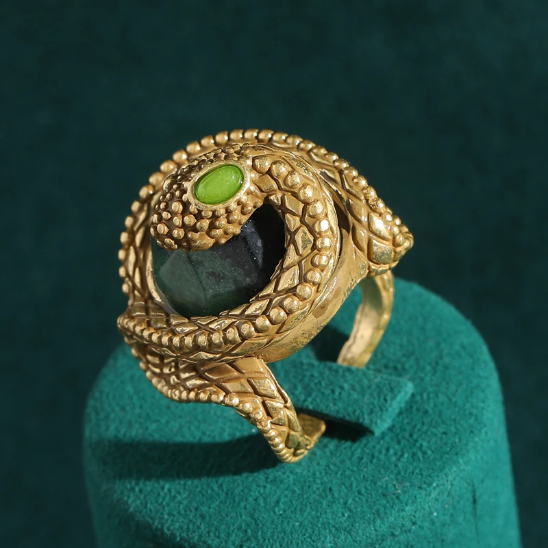 

Vintage Snake Ring Jewelry Punk Green Natural Stone Gold Color Adjustable Antique For Woman High Quality Luxury Dubai Party 2025