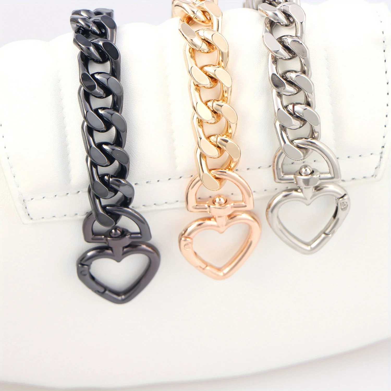 1pc Heart Shape Metal Purse Chain Strap Extender for Accessory Charms, Lengthen Crossbody Shoulder Handbags Strap