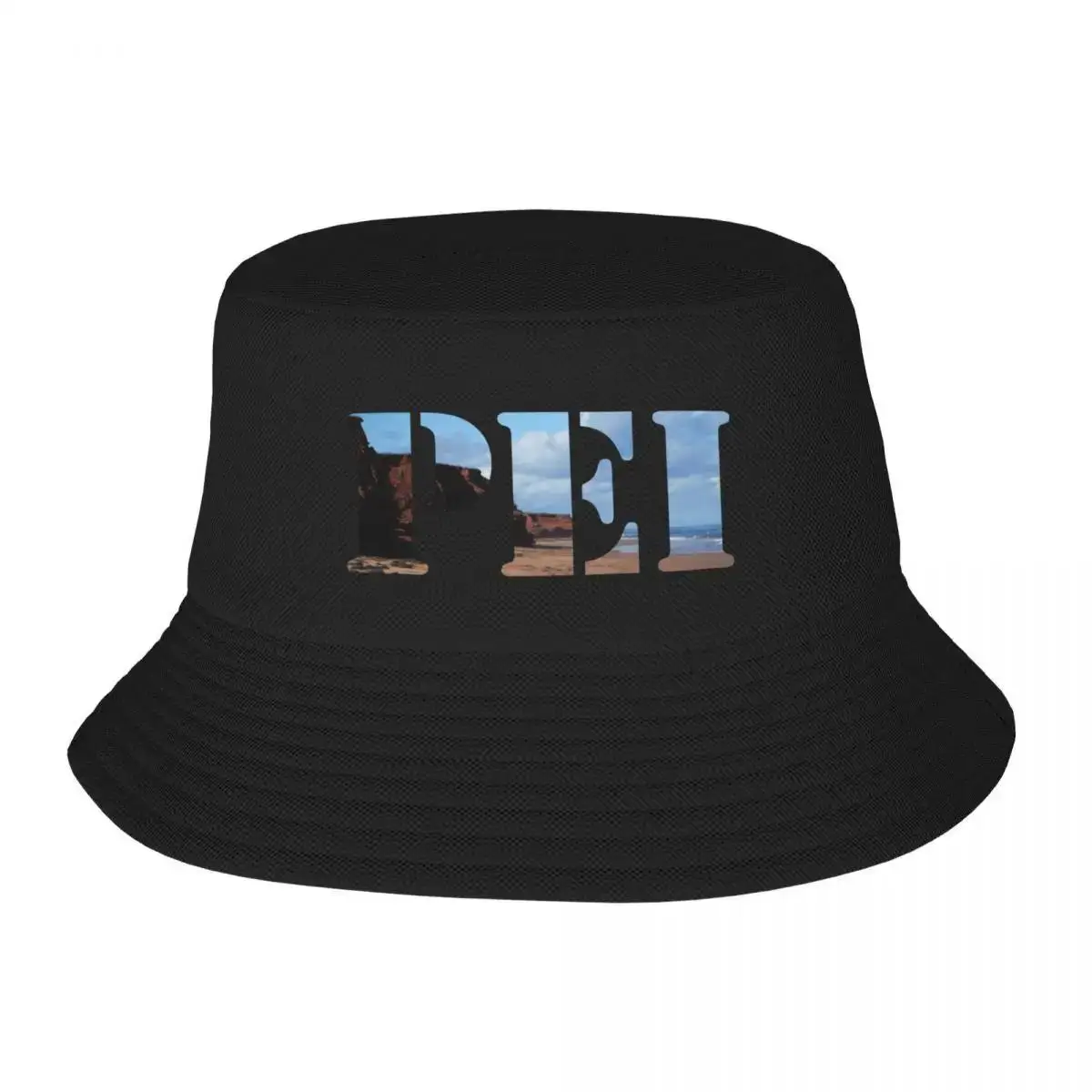 

2025 New PEI Stencil Red Cliffs And Ocean View Beach Island Photography By WuisaOutdoors Bucket Hat Sun Cap Hiking Hat Hats Man