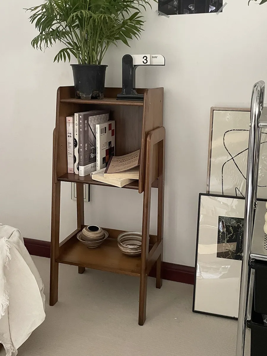 

MOMO Retro Corner Ins Blogger Design Sense Imitation Solid Wood Home Storage Brown Floor Shelf