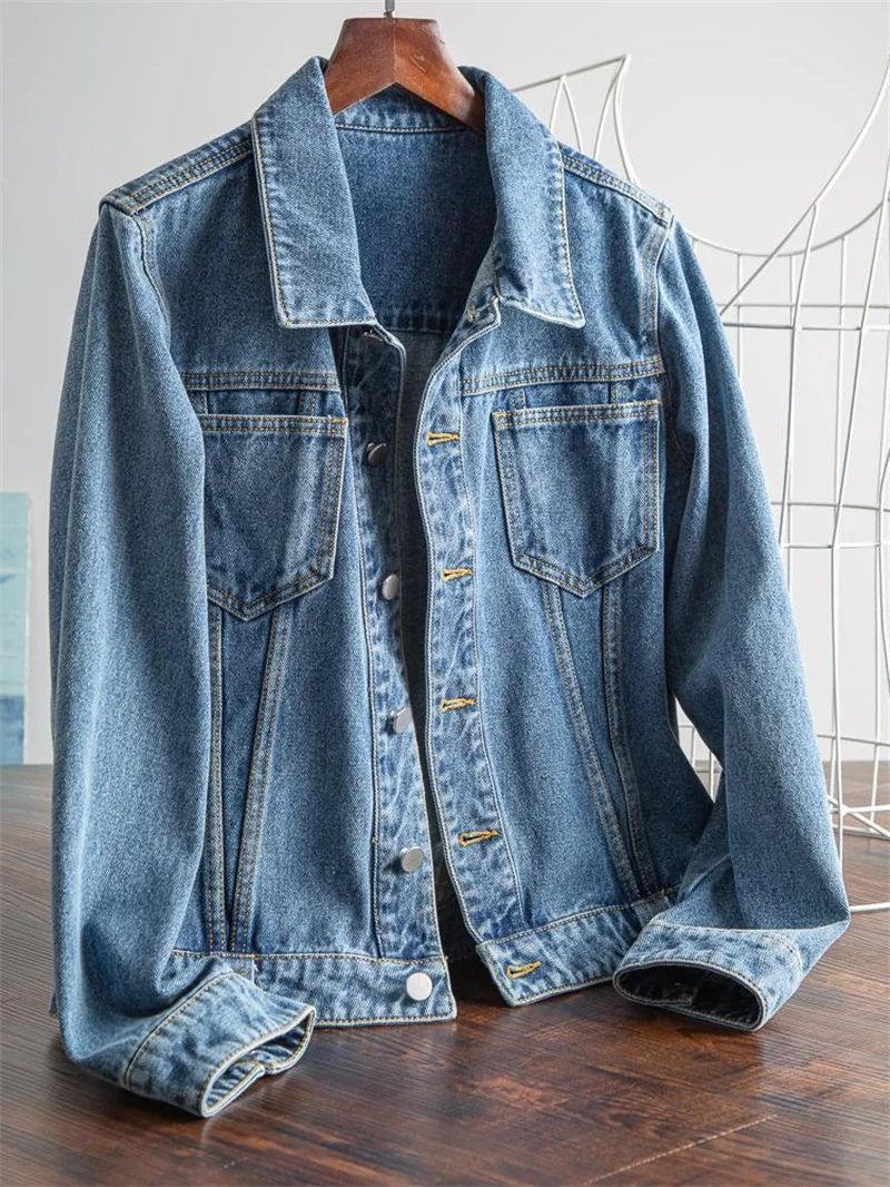 2023 Spring and Autumn New Loose thin Three-Dimensional Cut Version of the Classic Shoulder Slim Short Cotton Denim Coat Woman