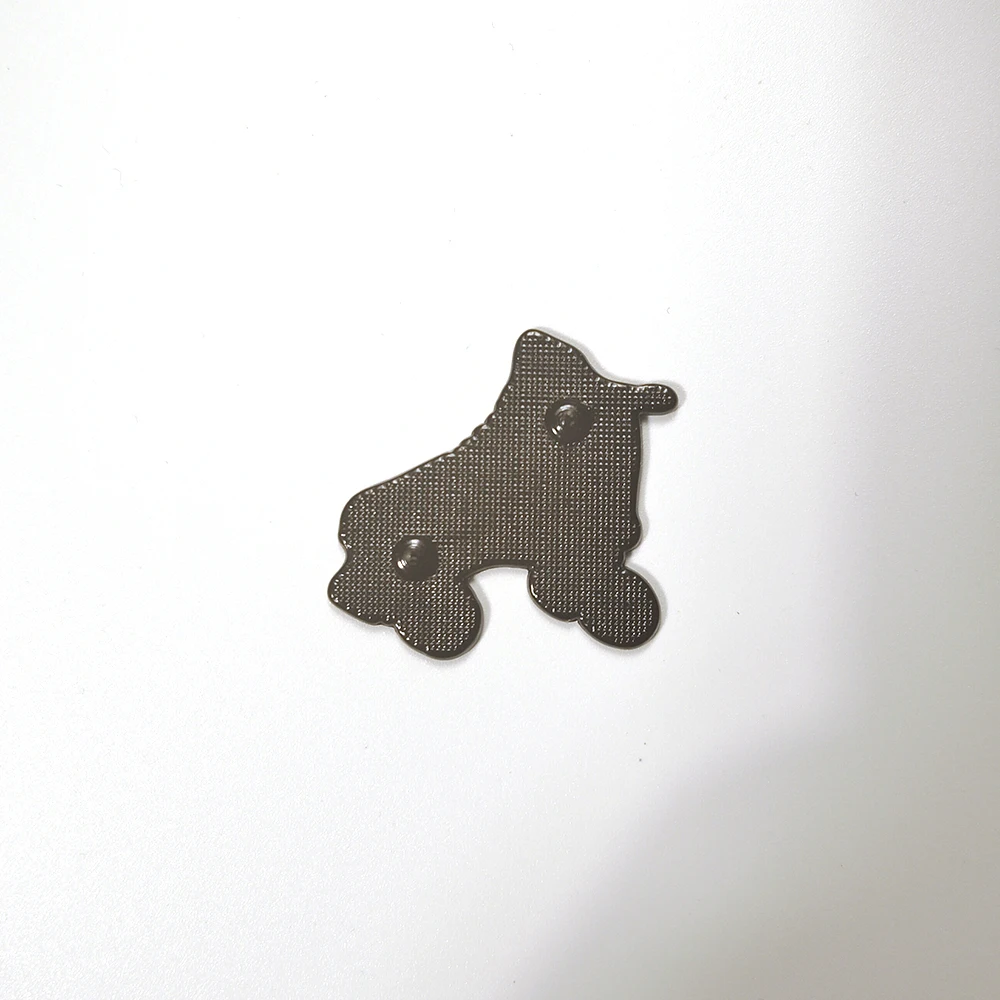 1pcs Roller Skates Enamel Lapel Pins Ice Skating Shoes Brooches Metal Badges for Backpack Sports Jewelry for Women Gift