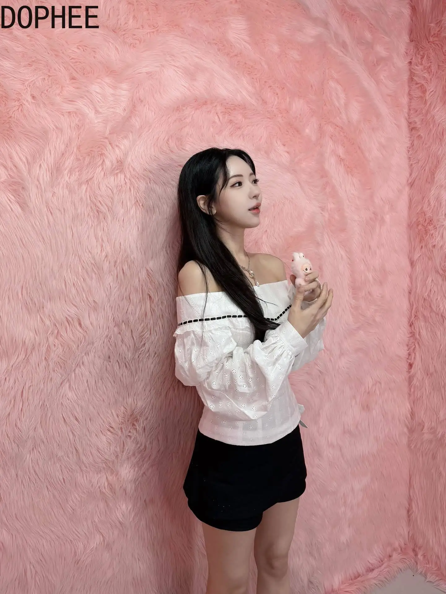 Korea Fashion New Autumn Sexy Slash Neck Women Pullover Top Elegant Hollow Out Embroidery Lantern Sleeve White Cotton Shirts