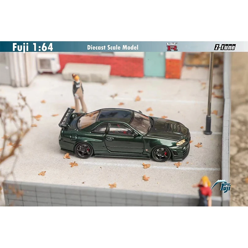 Fuji In Stock 1:64 Skyline GTR R34 Z Tune CRS Dark Green Gifted Purple Diecast Diorama Car Model Collection Miniature Toys