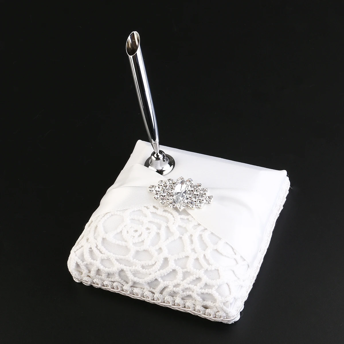 

Milk Silk Pen Holder with for Signature Table Gift Package Cloth Wrapped Wedding Guest Book