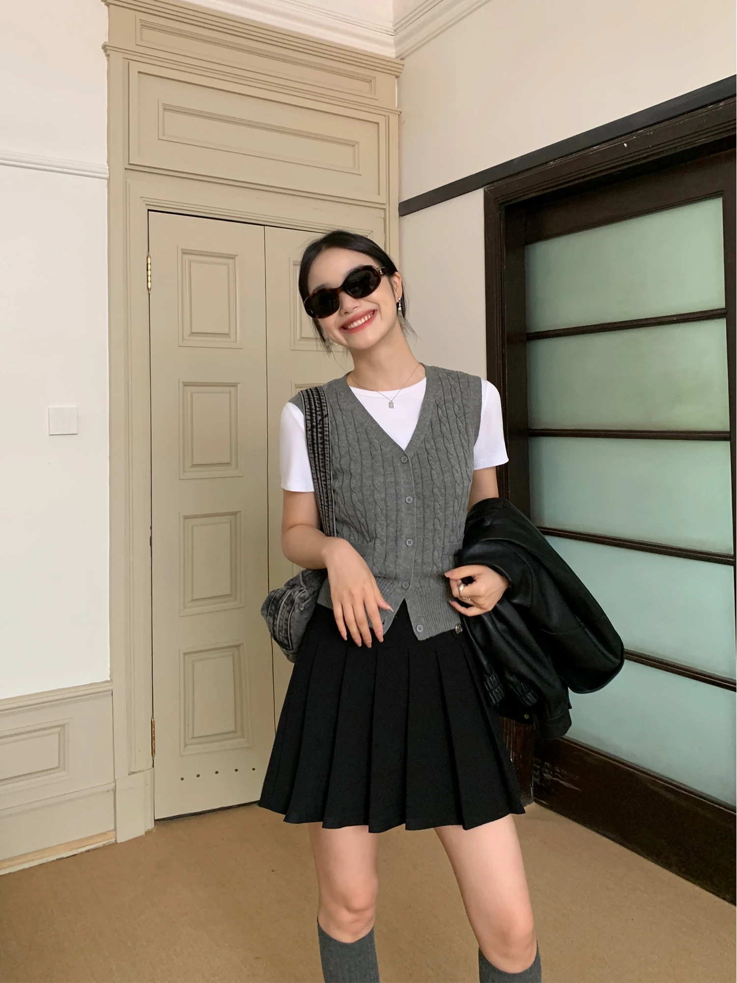 

Pusumede ey Twisted V-ne Knitted Sweater Vest Women's Open Cardigan Spring Autumn Layering oulder Pad Knit Top