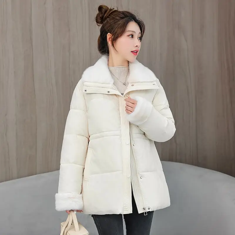 معطف طويل للنساء سترات واقية من الرياح 2026New سترة مبطنة بالقطن ملابس خارجية شتوية للأمهات معطف أنيق للسيدات