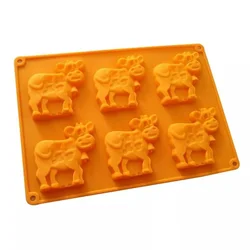 Cartoon Milk Cow Shape Chocolate Silicone Mold Cookie Baking Pan DIY Bakeware Tools