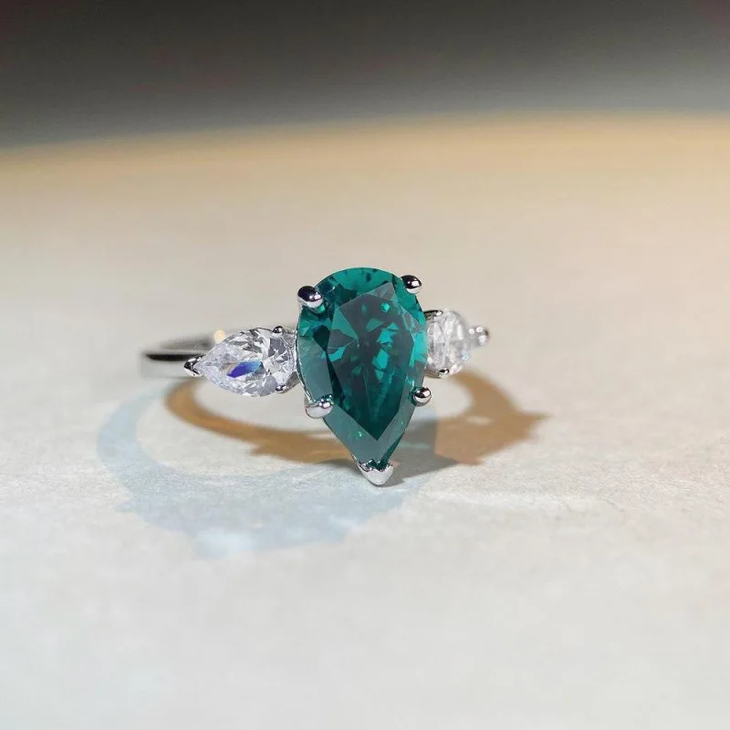 MINWEEN Luxury 7ct Lab Green Diamond Ring With 925 Sterling Silver Women's Jewelry Engagement Party Gift