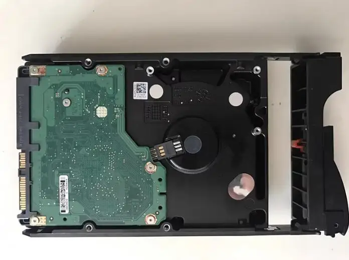 

For AX4-5AX-SS10K-600GB 005048960 600G 10K SAS server hard disk