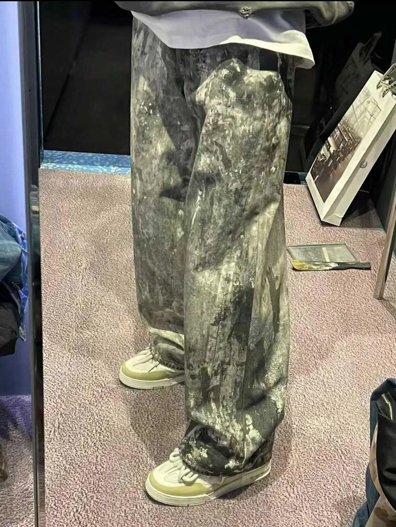 

Мужские джинсы American AC Sle New с 3D-цифровым камуфляжным принтом «распыленные чернила», эффект потертости, низкая посадка, широкие штанины, длинные брюки