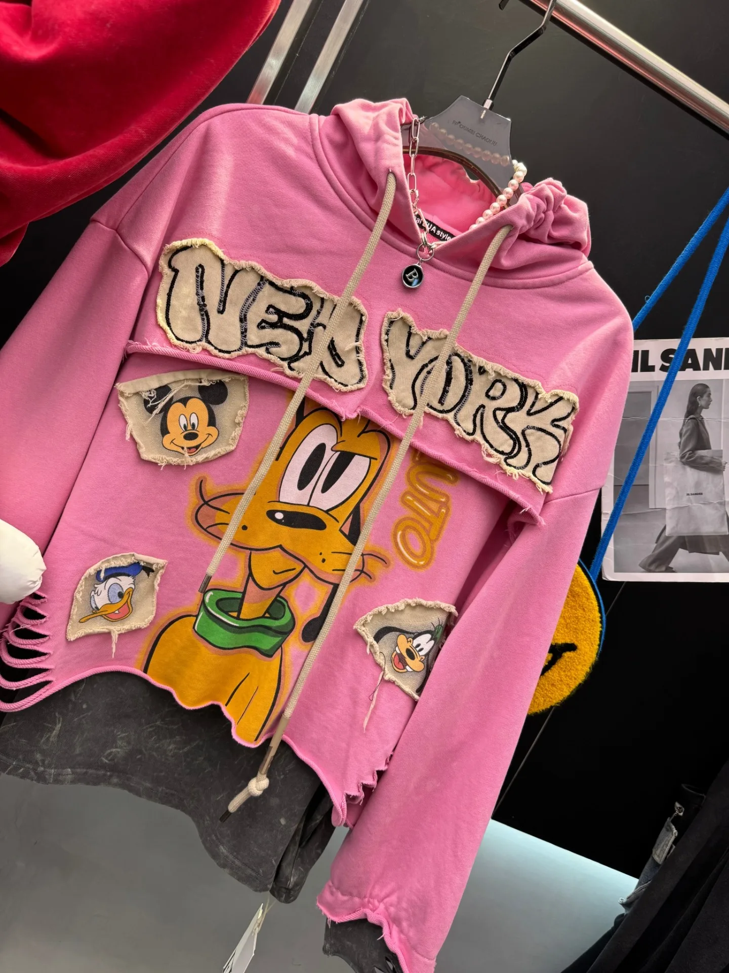 

European Style Spring and Autumn New Heavy Embroidery Cartoon Dog Fake Two-Piece Loose Hooded Sweatshirt for Women Anime Hoodie