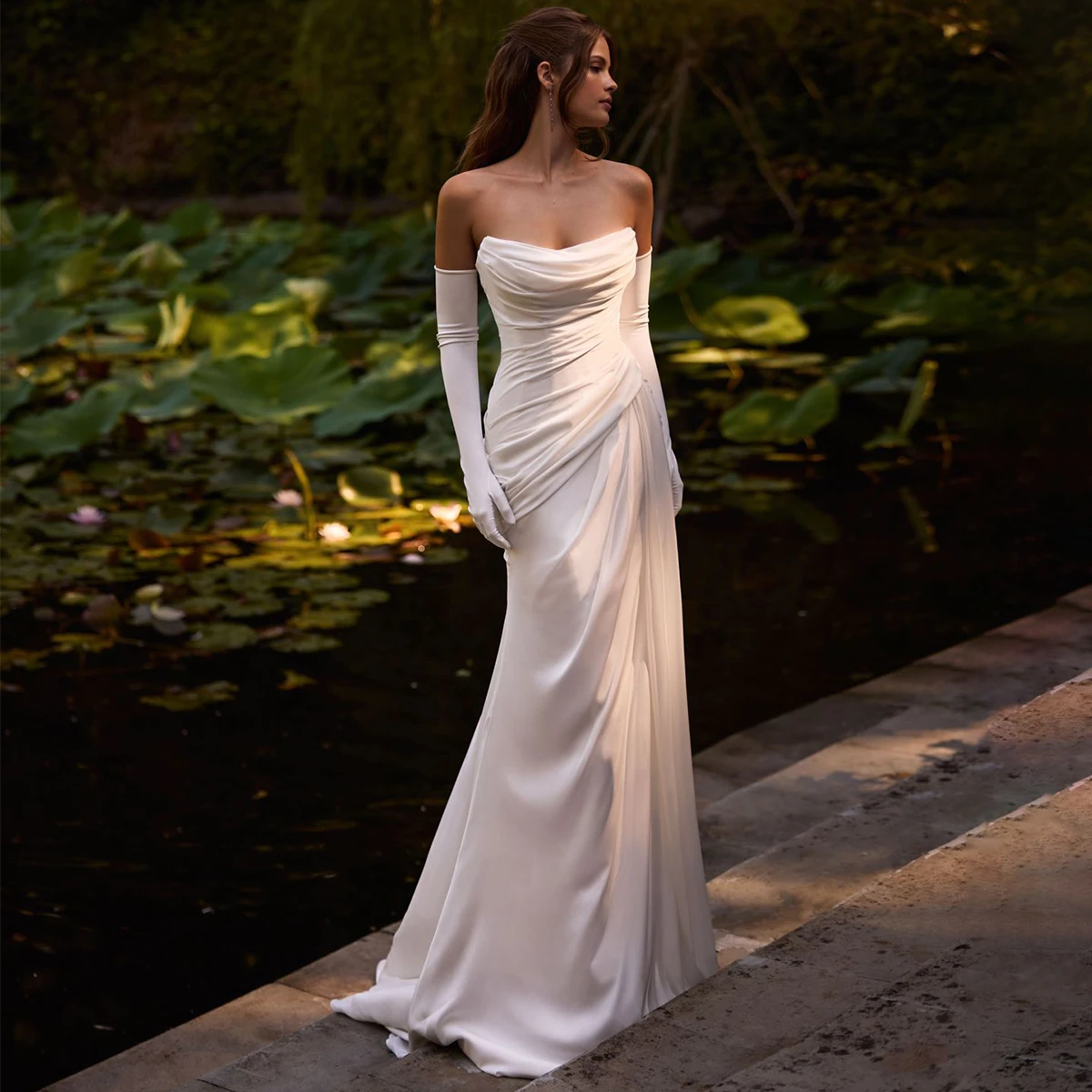 

Beach Mermaid Satin Wedding Dress For Women Vestidos Novia Long Pleated Sheath Bridal Party Gown With Train