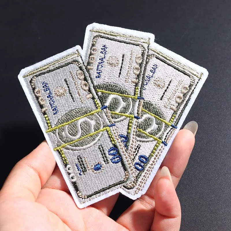 

Three US dollars in size: 10x10CM patchers embroidery clothing stickers Iron on badge logo punk patches Clothing decoration