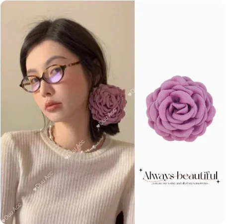 

Vacation Style Hair Clip for Girls with Summer Camellia Head , Perfect Hair Accessories for Internet Celebrity Same Style