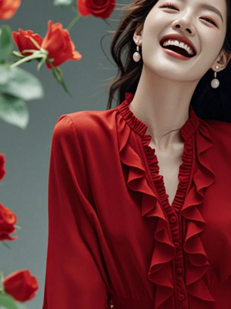 Francês com decote em v brincos de madeira vermelha camisa 2025 primavera outono novo estilo de moda moda temperatura cintura-fechar e magro chique topo