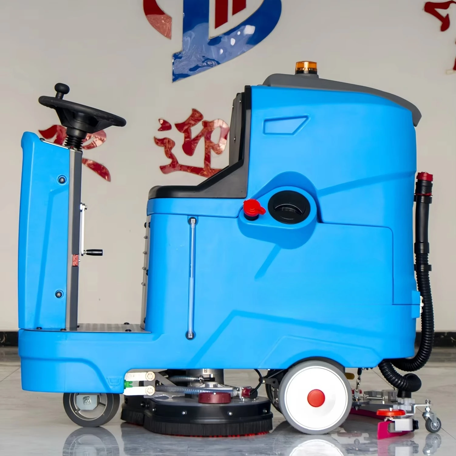 Commercial Ride On Floor Scrubber for Airport 22 Inch 220V Floor Washer with Squeegee for Terminal Heavy Duty Cleaner