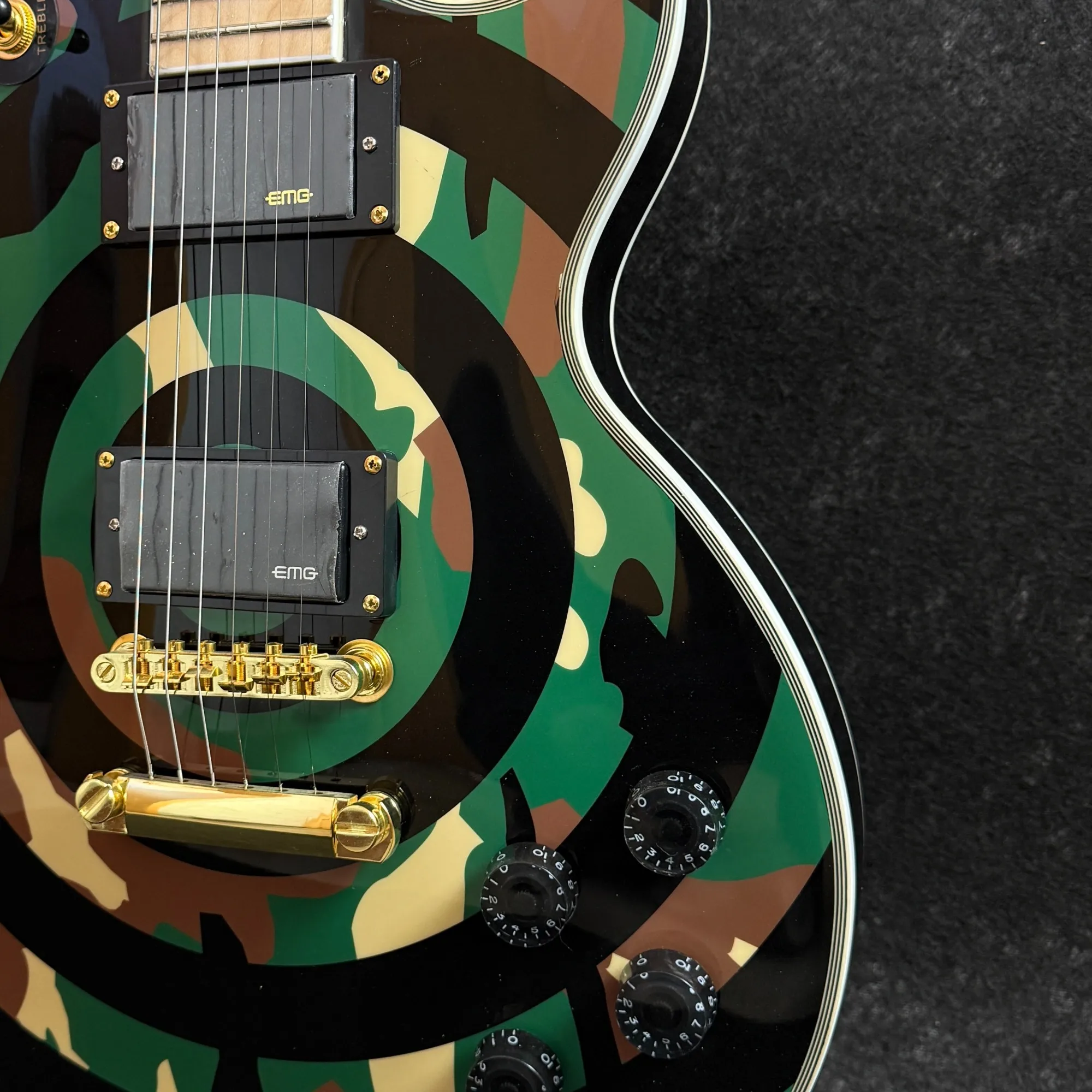 Camo Green with Concentric Circle Pattern LPGUI Electric Guitar Mahogany Body HH Pickup Cutaway Body Rosewood Fingerboard