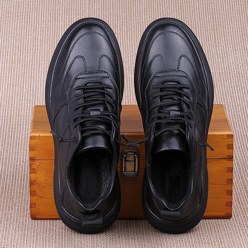 

New Men Cow Leather Casual Shoes Cool Black Sport Shoes Young Man Comfortable Sneakers