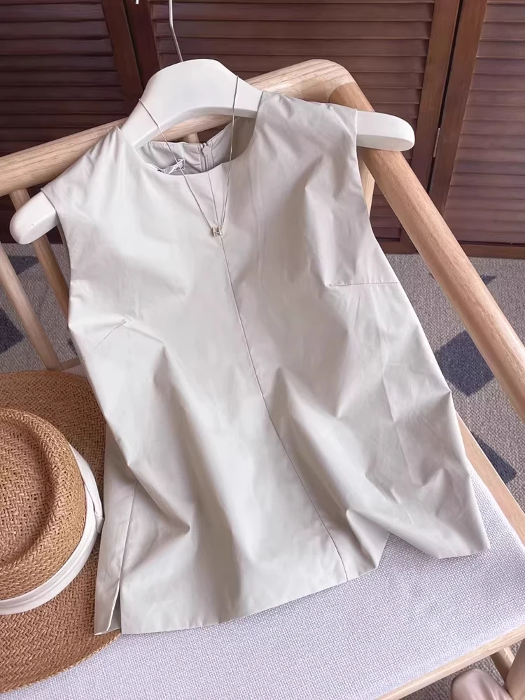 

Женская летняя повседневная блузка свободного кроя с круглым вырезом без рукавов, удобная, универсальная, с декоративной пряжкой, от ведущего бренда