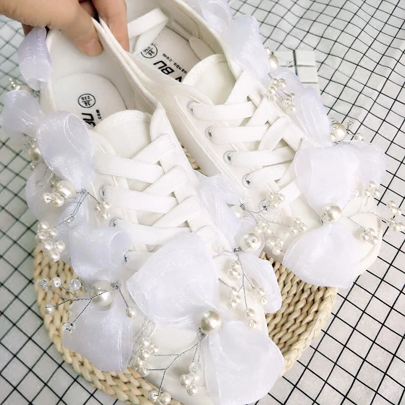 Women\'s Vulcanize Shoes New Casual Classic White Canvas Women Wedding Party White Lace Sneakers Pearl Fashion