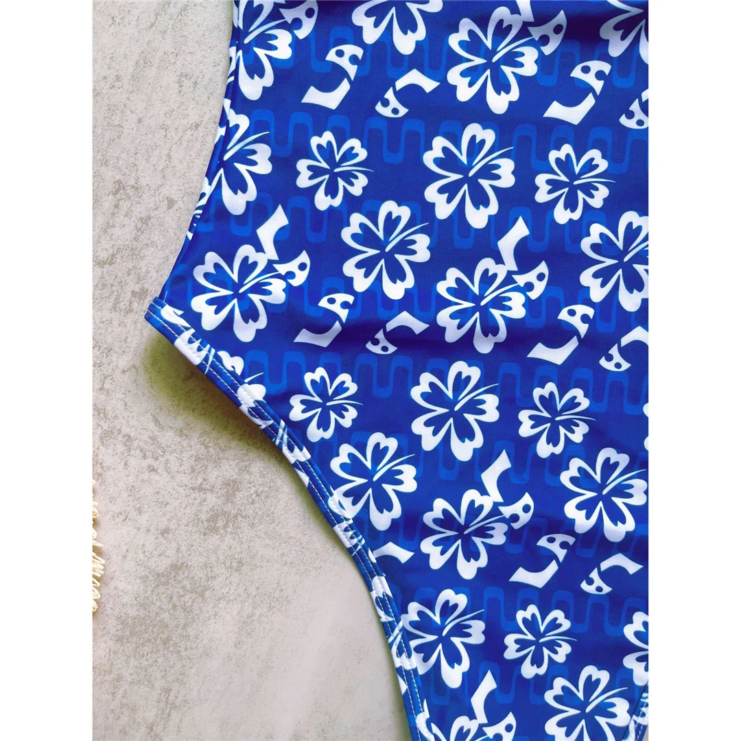 Sexy, mit Blumenmuster bedruckter, einteiliger Badeanzug mit V-Ausschnitt für Damen, rückenfreies Design, hoher Beinausschnitt, gepolstert, Badebekleidung, Badeanzug, Modell V8450. – Detail 10