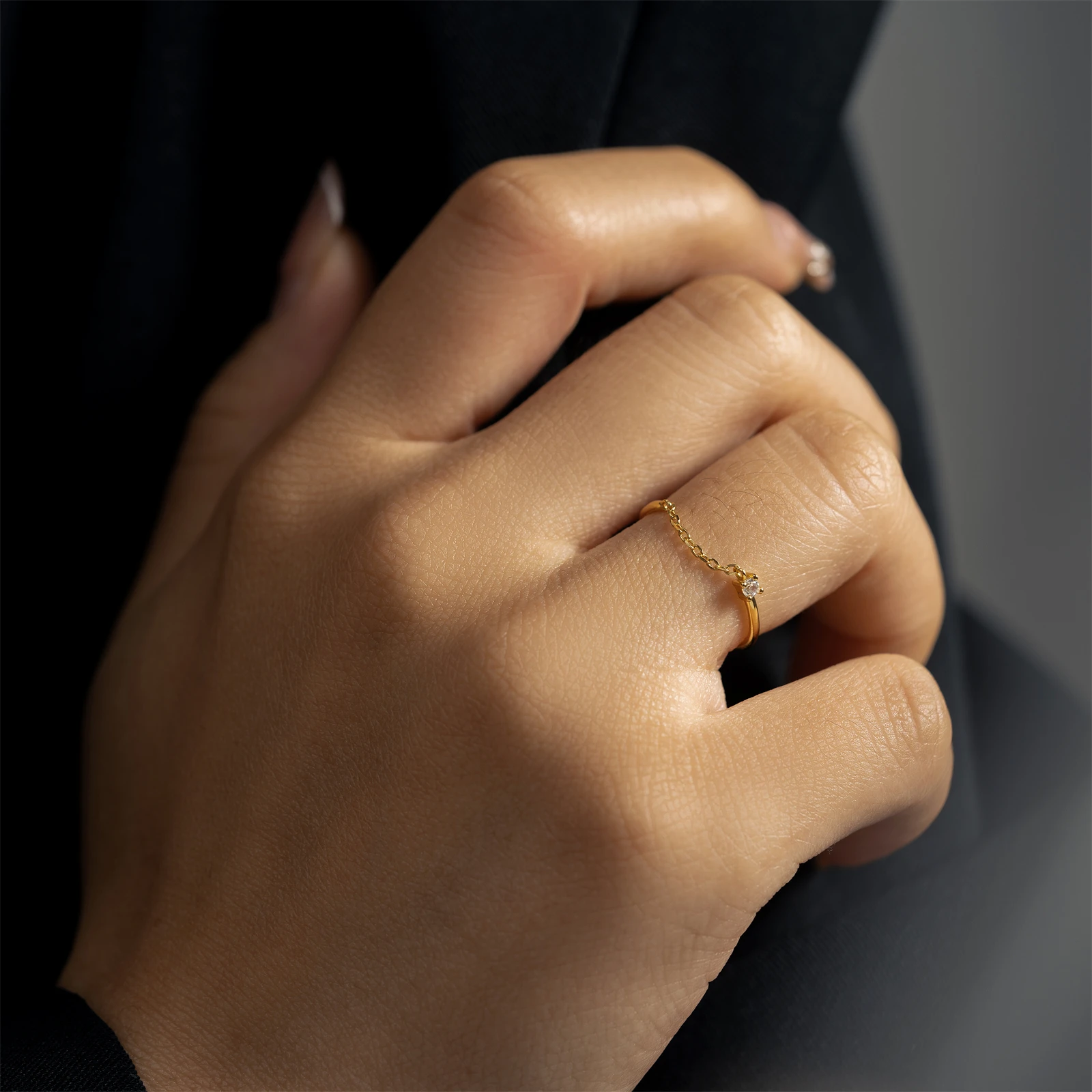 ANDYWEN 925 Sterling Silver Gold Chain Rings Nia Tiny Slim Rings Women Rock Punk Wedding Luxury Party Slim Jewelry Gift Round — zdjęcie 5