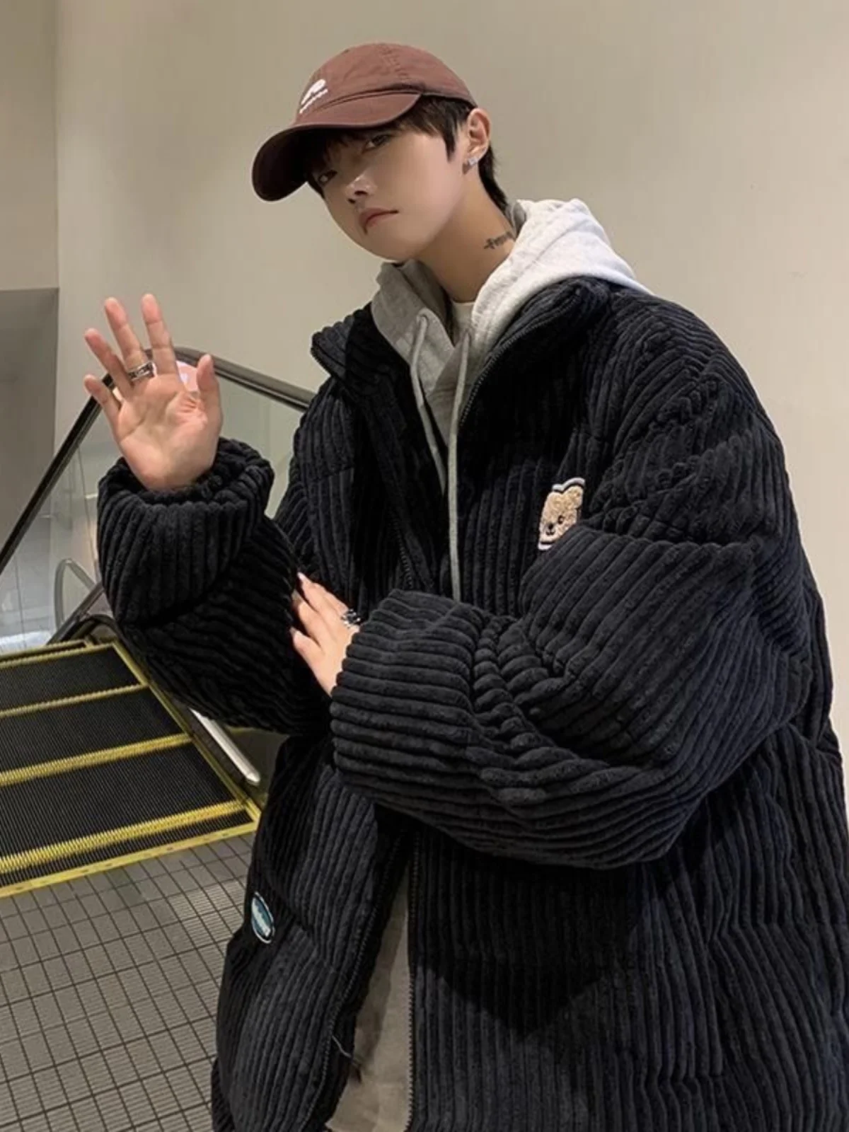 جاكيت رجالي شتوي من قماش الكوردروي بتصميم دب، سميك وفضفاض، معطف قطني عصري للشباب، إغلاق بسحاب، دافئ ومضمون الدفء