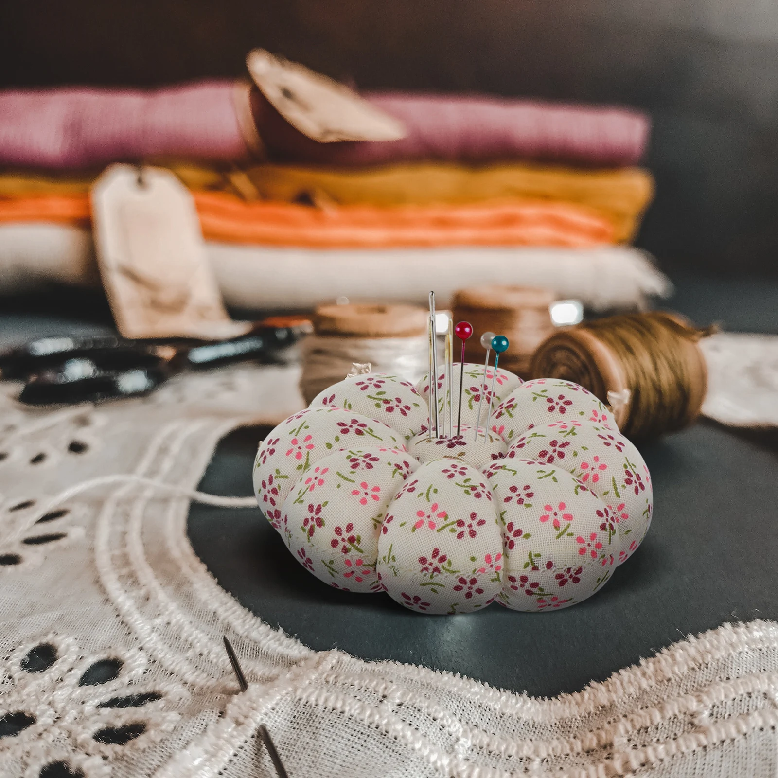 

2pcs Pin Cushion Needle Insert Fabric Pad Cloth Material Embroidery Kit Crochet Cotton Holder Sewing Storage Practical Useful