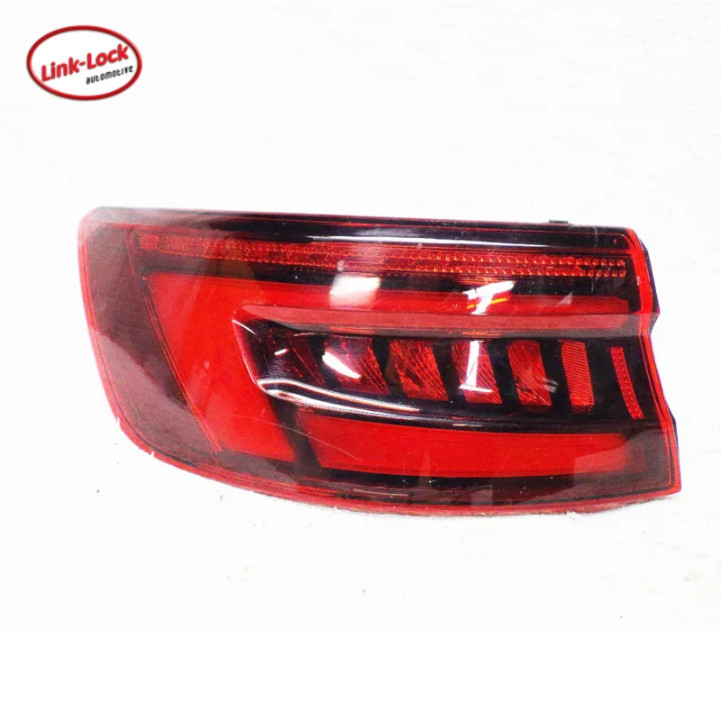 

LINK-LOCK Taillight Assembly 8W5945091G