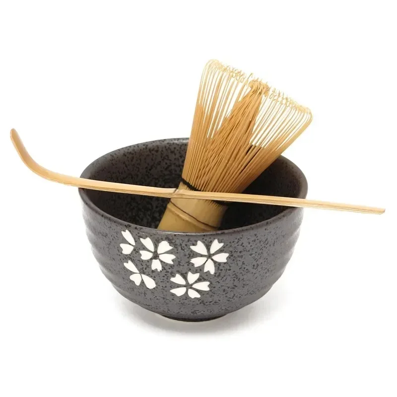 Set da 3 pezzi cerimonia del tè ciotola da tè in ceramica Matcha paletta da tè in bambù frusta Matcha strumento da tè giapponese set di 4 ciotole matcha in stile