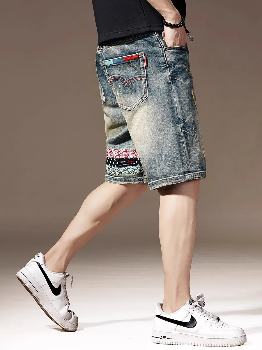 

Мужские джинсовые шорты премиум-класса с вышивкой, в американском ретро-стиле, прямые, повседневные, с дырками, молодежные, летние, облегающие, с пятью карманами