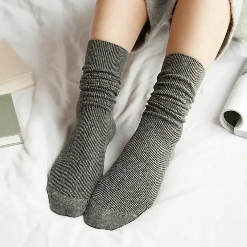 Women's Socks for Woman Winter Autumn Middle Tube Kawaii Cotton Black Red Khaki Feminino Girls Cute Stockings KDT112