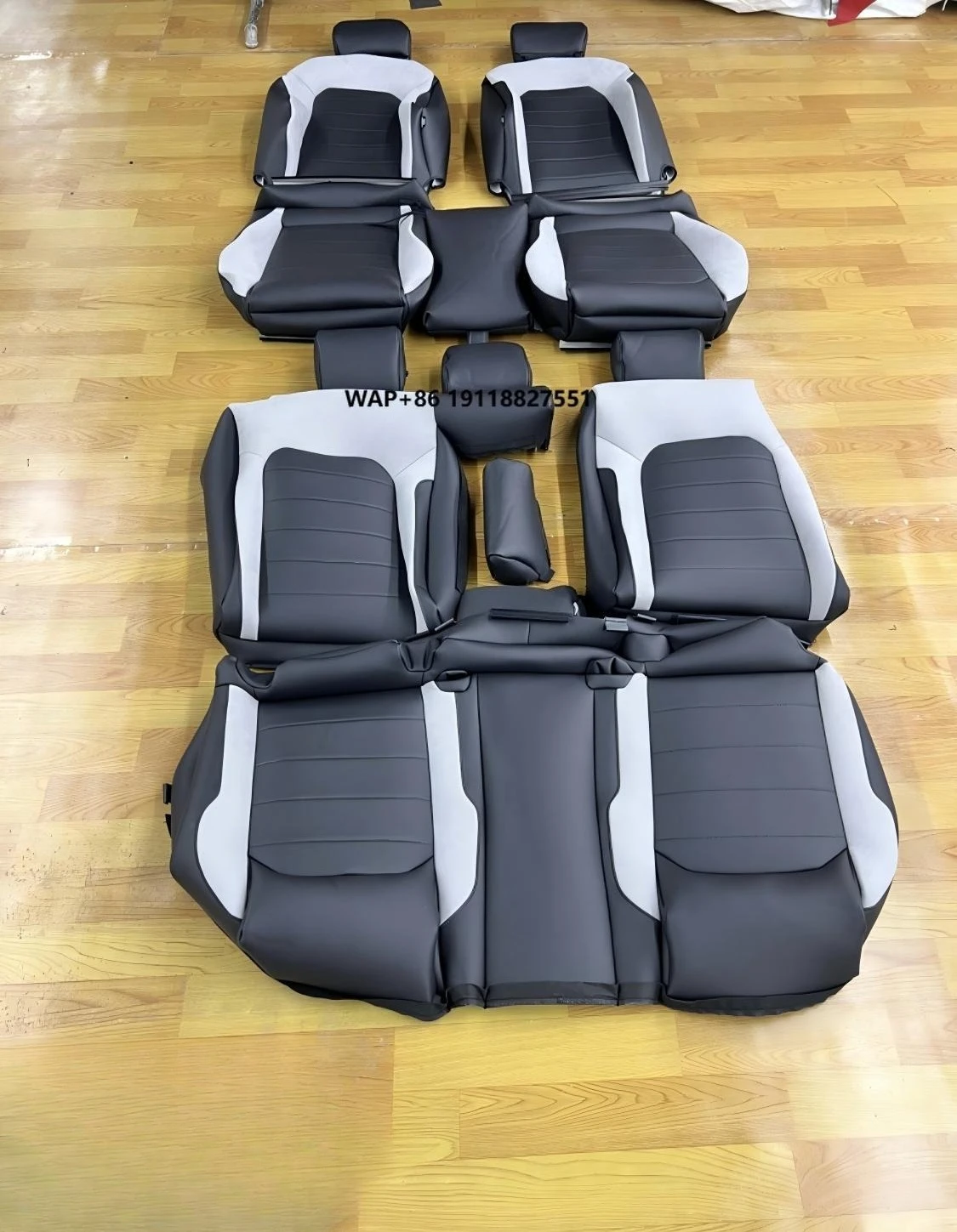 

Customized Vermilion Luxury Leather Full Set Seat Cover Car Cover Compatible Tiguan Passat Lavida CC Golf Polo Accord Jetta Bora