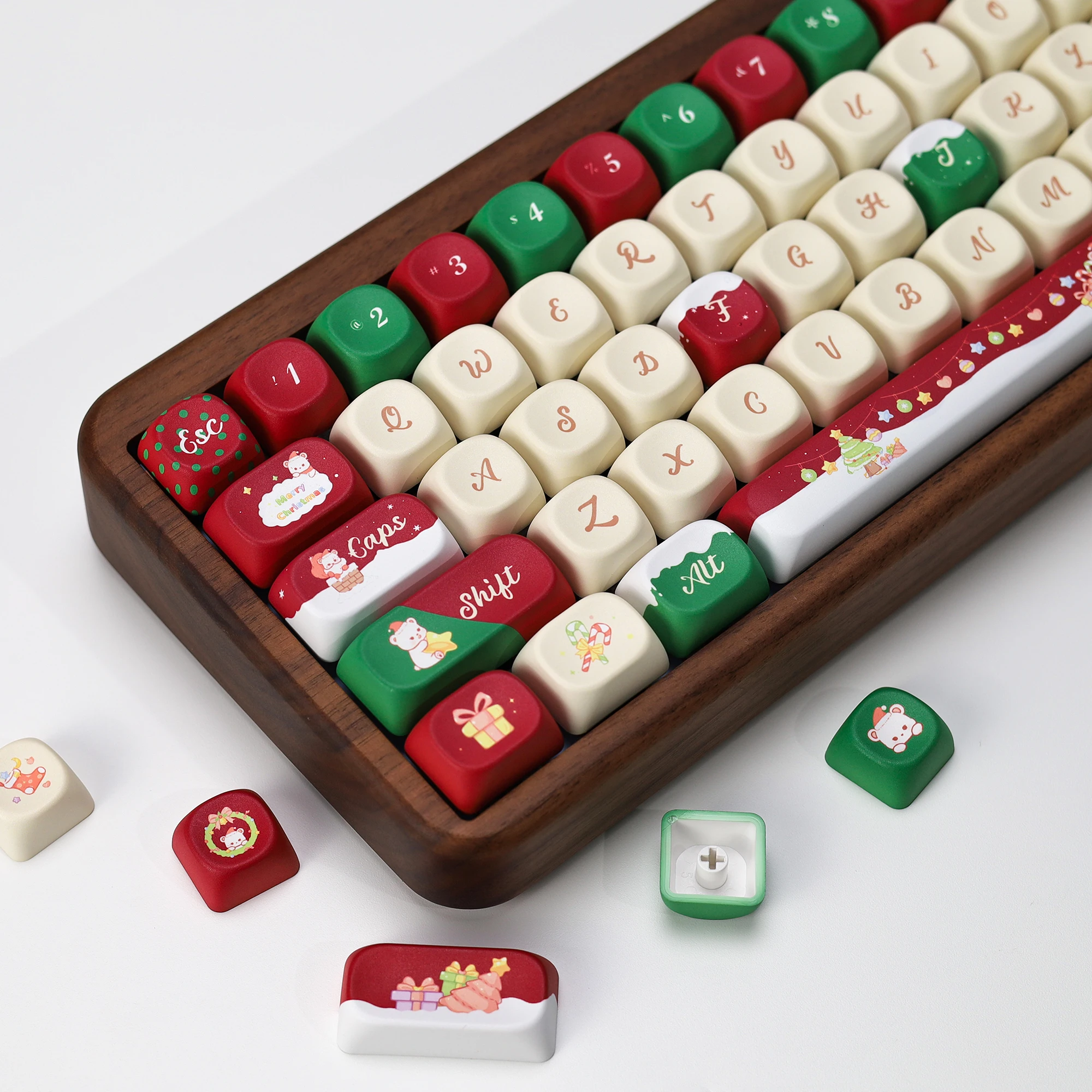 KBDiy Christmas Bear Keycaps Cute Gift PBT KOA Profile Alice ISO Keycap For 60 Mechanical Keyboard Gaming Custom DIY 133 Key/Set