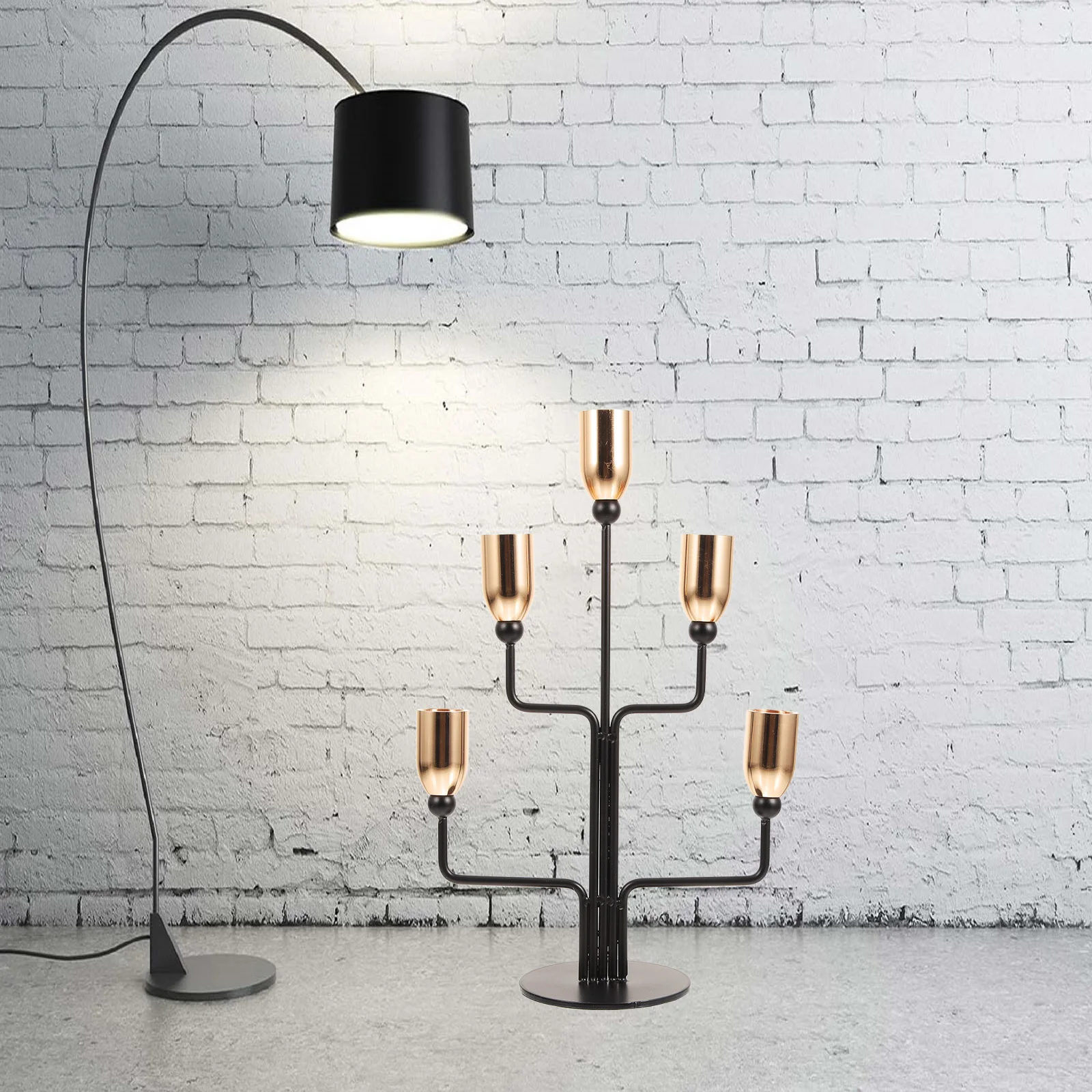 

Multi-head Candlestick 5 Arms Candelabra Vintage European Style Holder Desktop Adornment Metal Stand