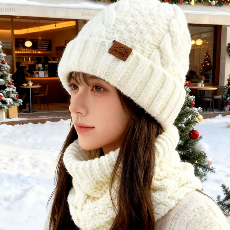 Hat Women's Scarf Set, Women's Cold Resistant and Warm Knitted Hat, Ear Protection Sleeve, Yarn Cap